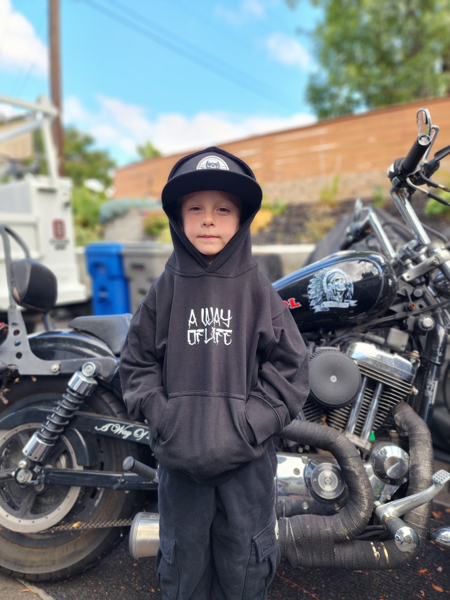 AWOL Shaka Skull Grom Hoodie